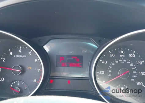 2015 Kia Sedona Lx z USA, uszkodzony, nr VIN KNDMB5C11F6059352